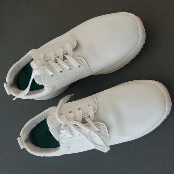 Celine Delivery White Calfskin Sneakers - Picture 3 of 16